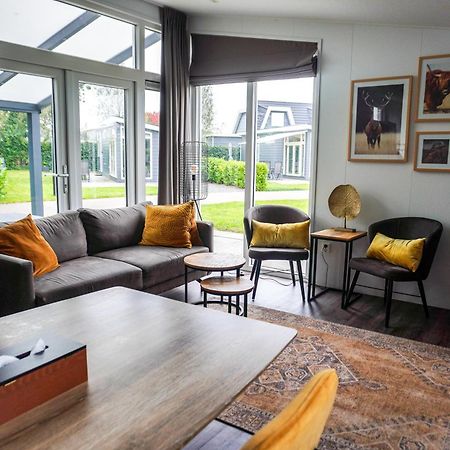 Vakantiehuis Met Vijverzicht Lathum Екстериор снимка