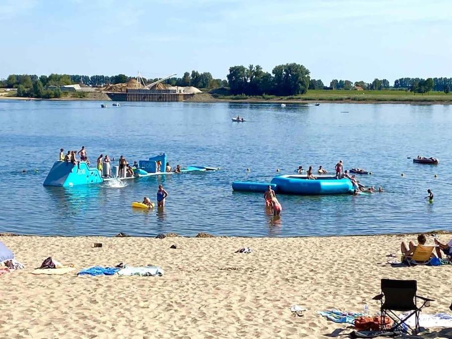 Vakantiehuis Met Vijverzicht Lathum Екстериор снимка